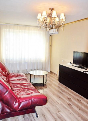 Apartment on Baybakova